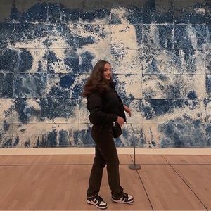 Meet your Posher, Emma